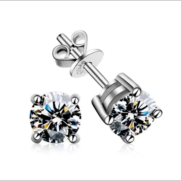 2ct Moissanite Studs